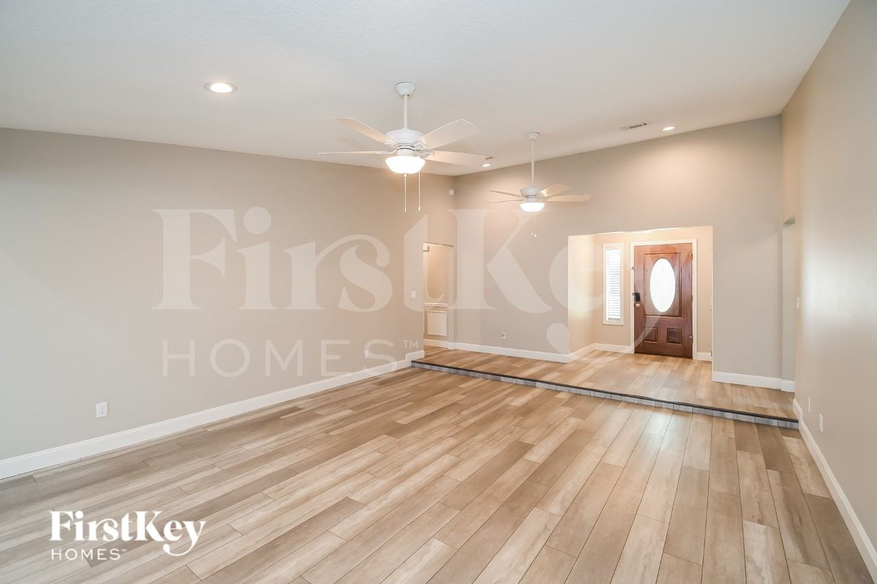 11828 Merganser Way - Photo 5 of 16