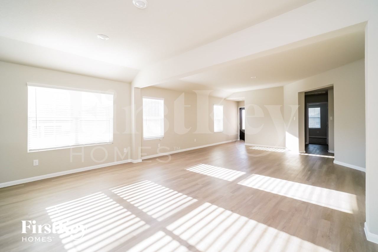 13010 Thyme Way - Photo 3 of 15