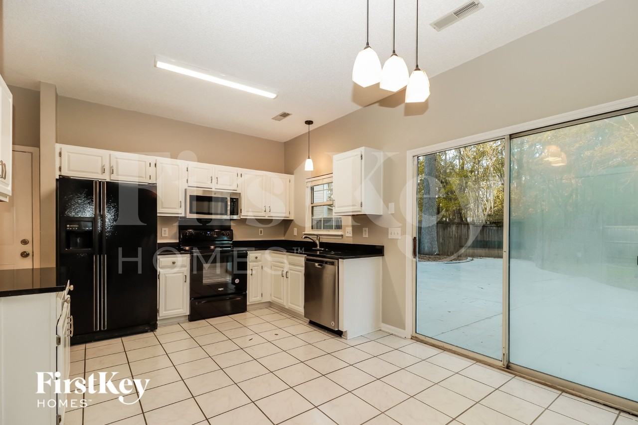 103 Monsarret Ln - Photo 5 of 15