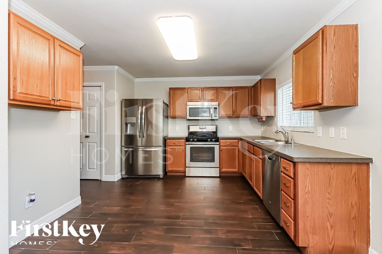 3147 Upland Spring Trce - Photo 7 of 18