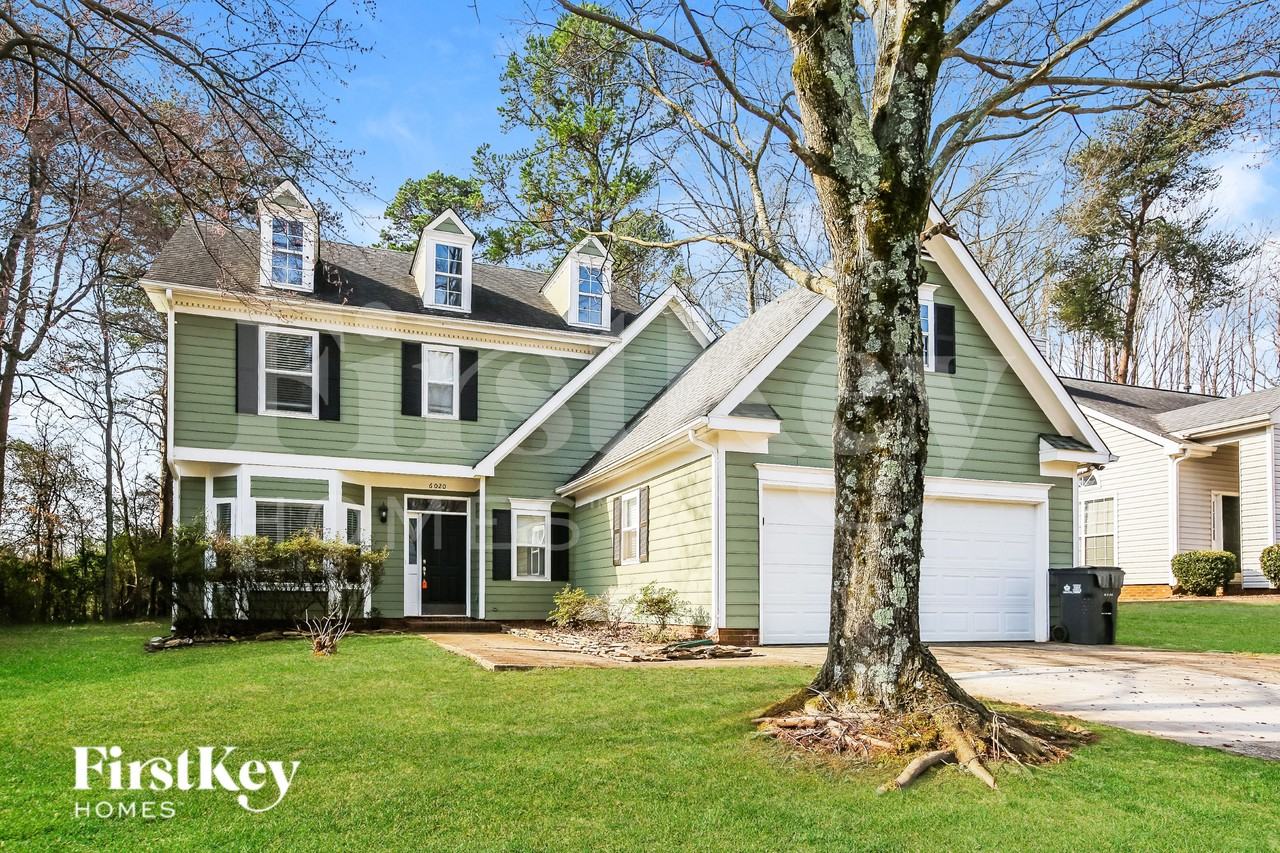 6020 Carriage Oaks Dr - Photo 2 of 16