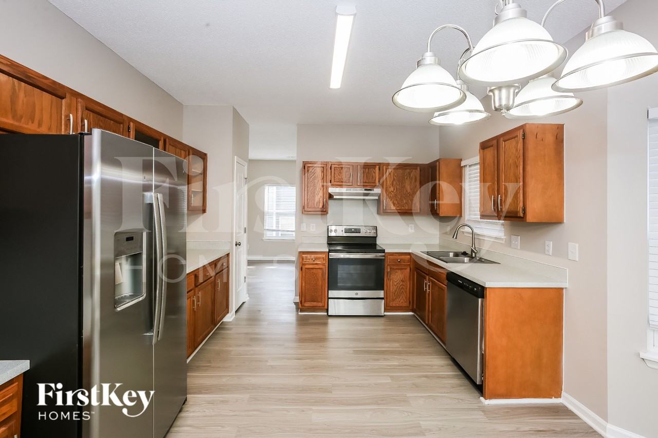 6020 Carriage Oaks Dr - Photo 7 of 16