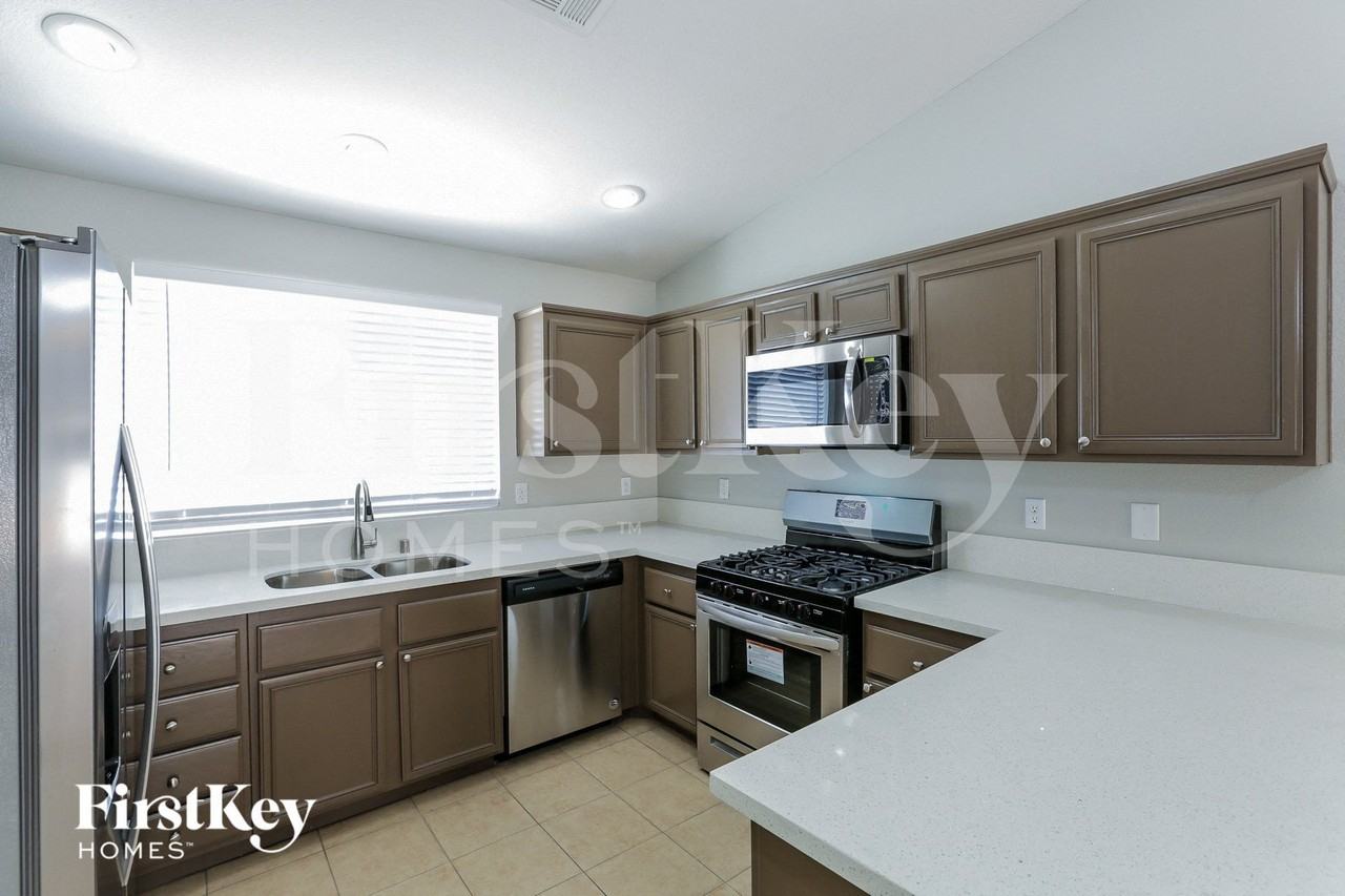 3331 Old Sorrel Ct - Photo 6 of 15