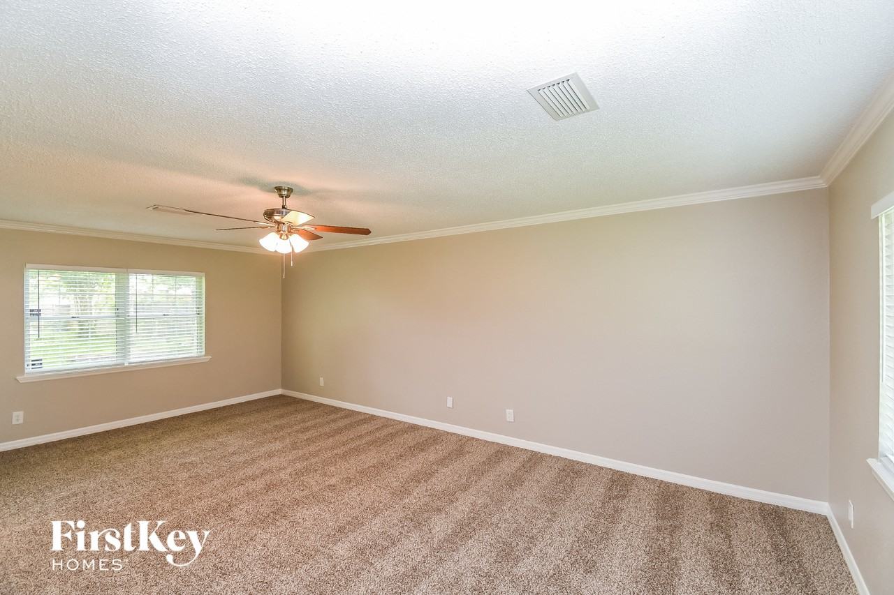 6334 Harlow Blvd - Photo 7 of 15