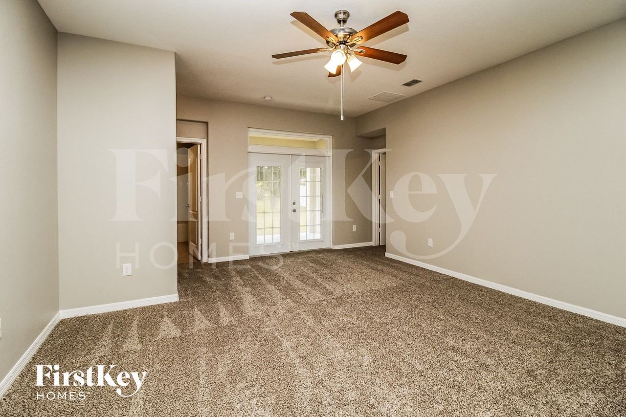 5820 Coquyt Dr - Photo 3 of 15