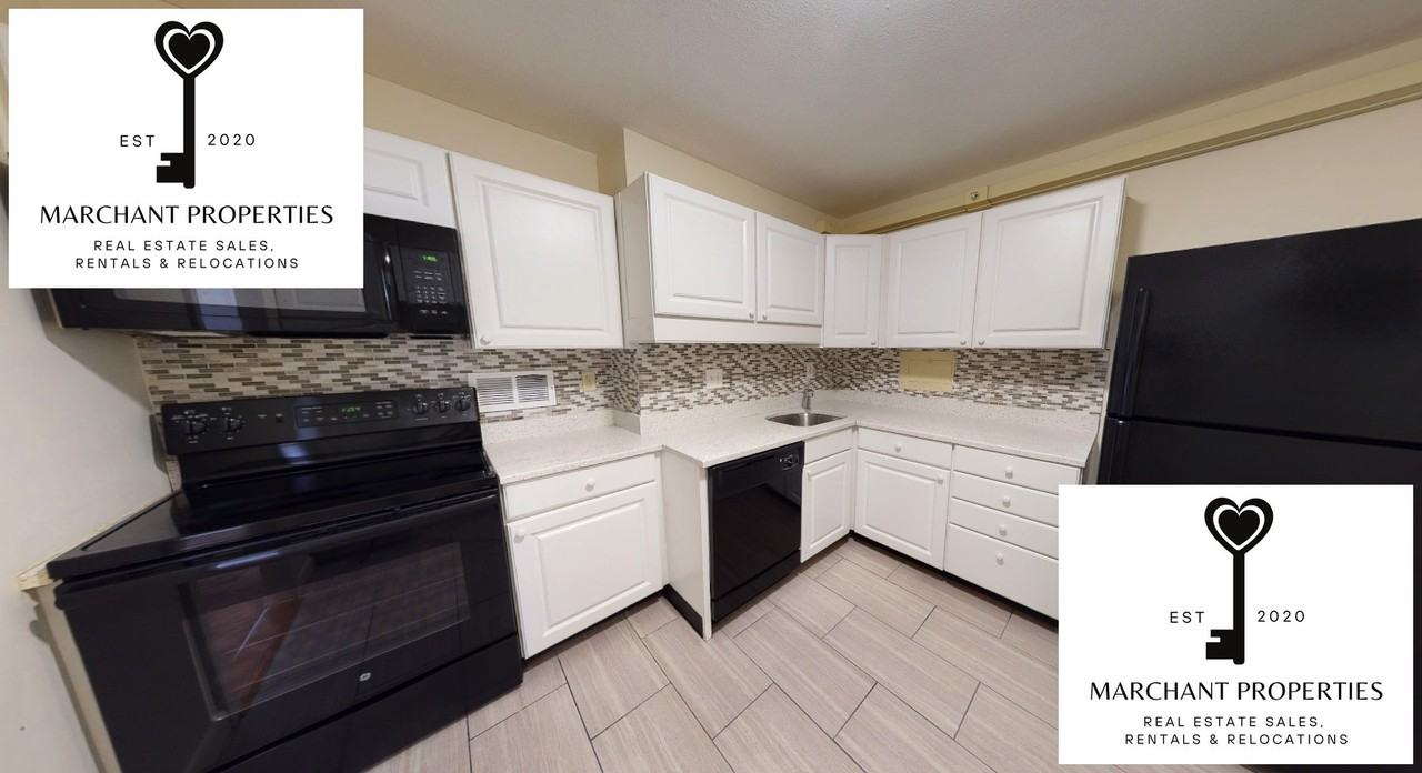 99 Monmouth St #4 - Photo 2 of 6