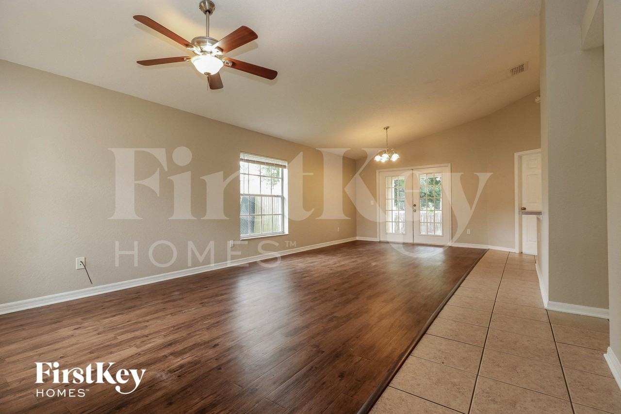 8006 Grand Pines Blvd - Photo 2 of 15