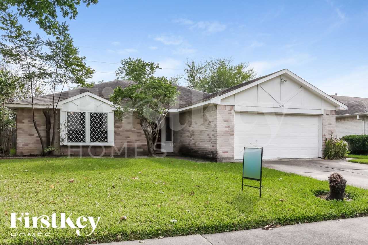 7431 Navidad Rd - Photo 2 of 18