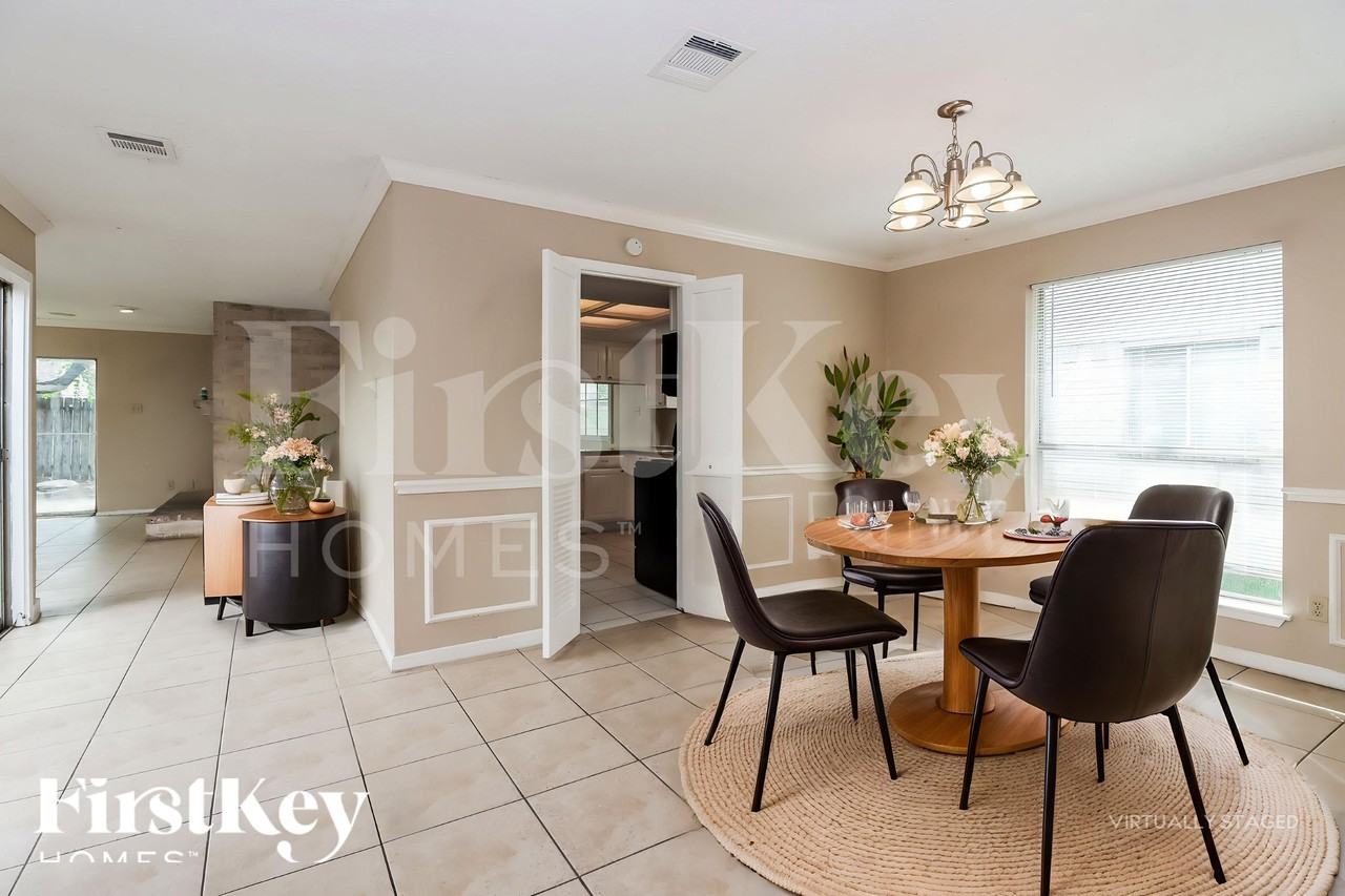 7431 Navidad Rd - Photo 7 of 18