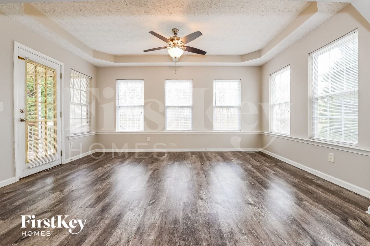 180 Butler Bridge Cir - Photo 6 of 15