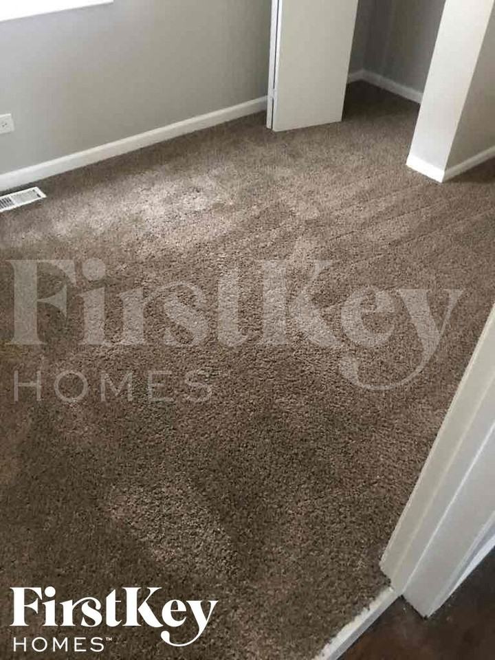 14522 S Short St - Photo 7 of 10