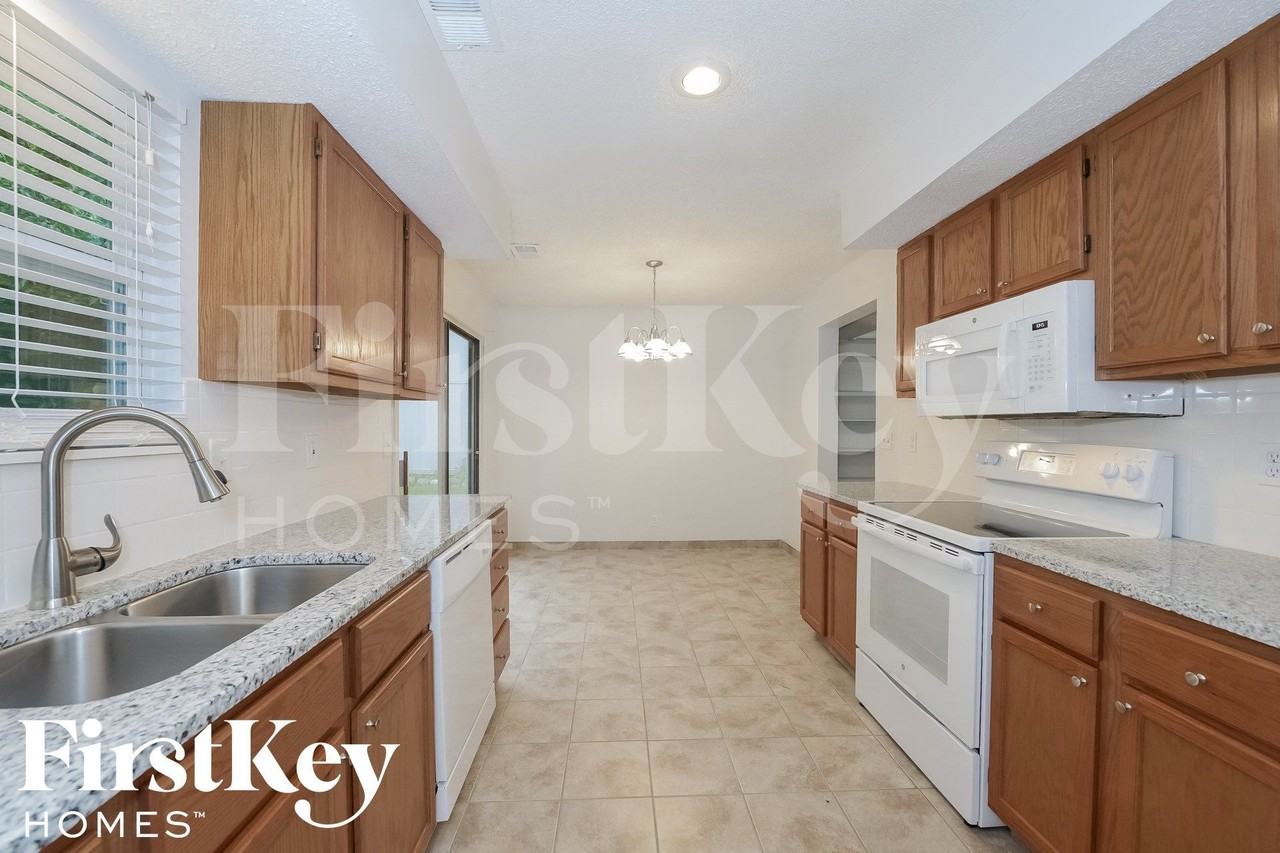 14128 S Summertree Ln - Photo 6 of 15