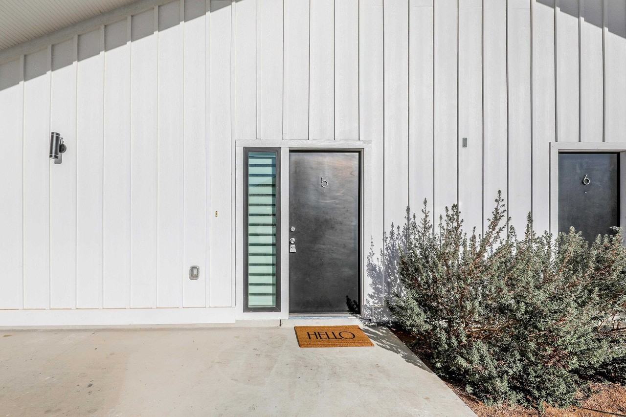 3911 Casa Blanca Rd - Photo 2 of 34