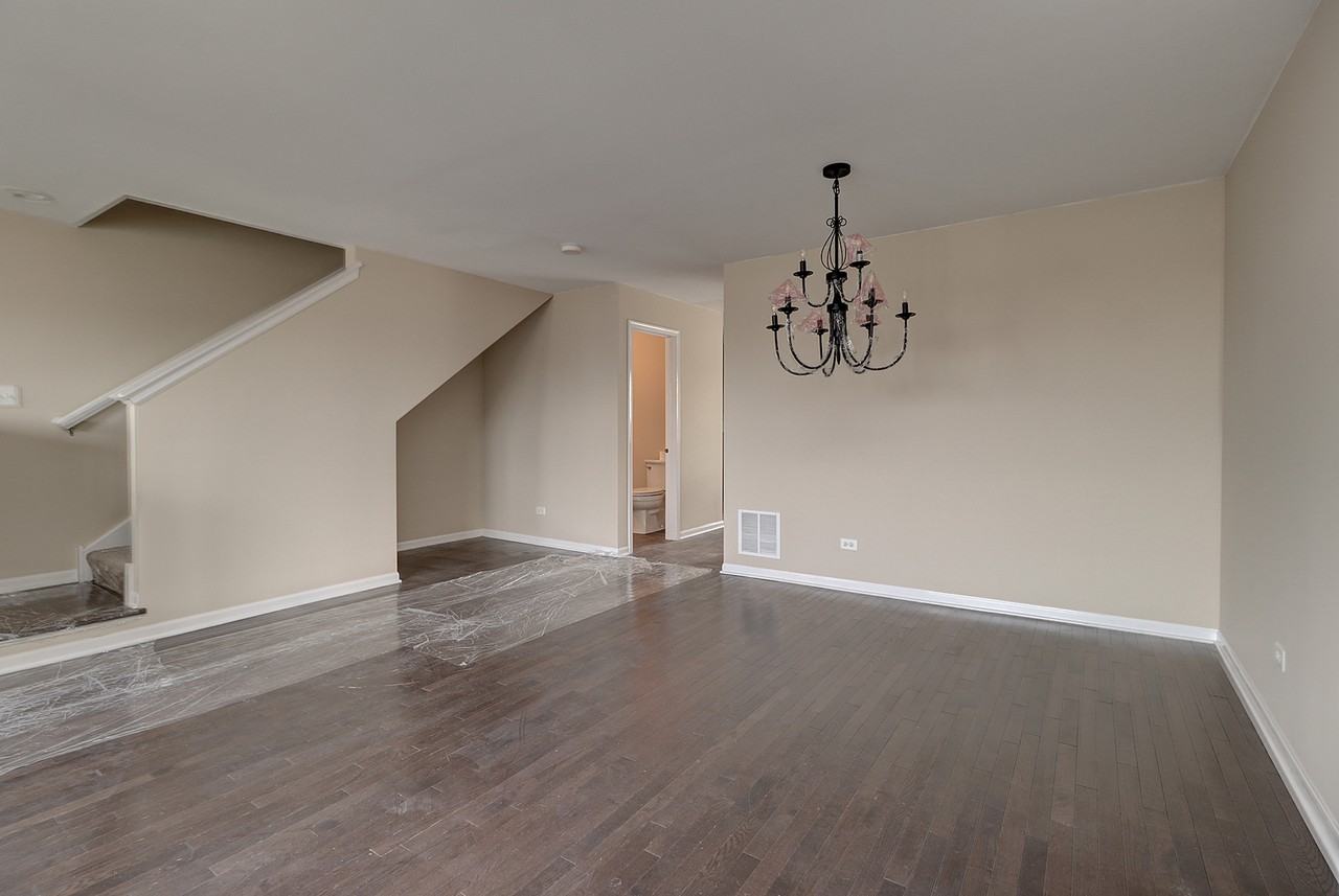 14644 Paul Revere Ln - Photo 4 of 16