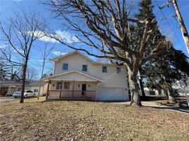 featured image of 3309 Sharon Ave