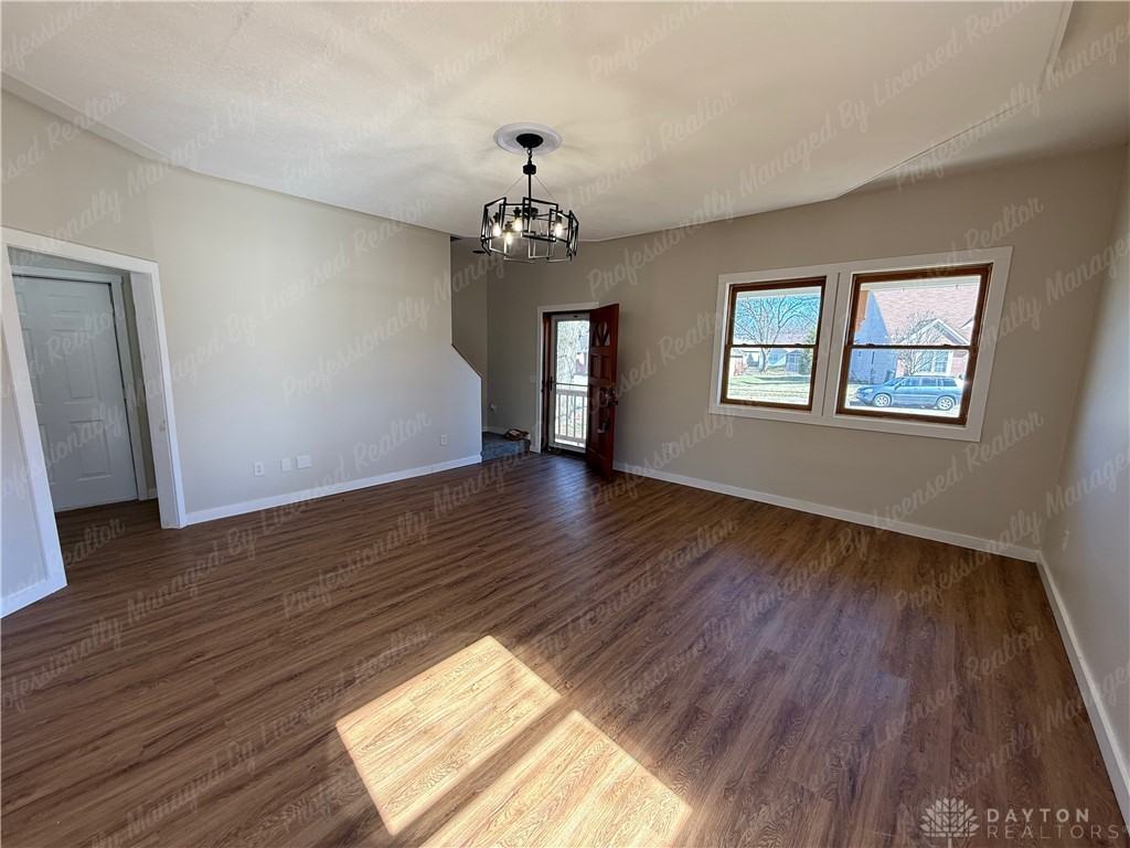 3309 Sharon Ave - Photo 6 of 49