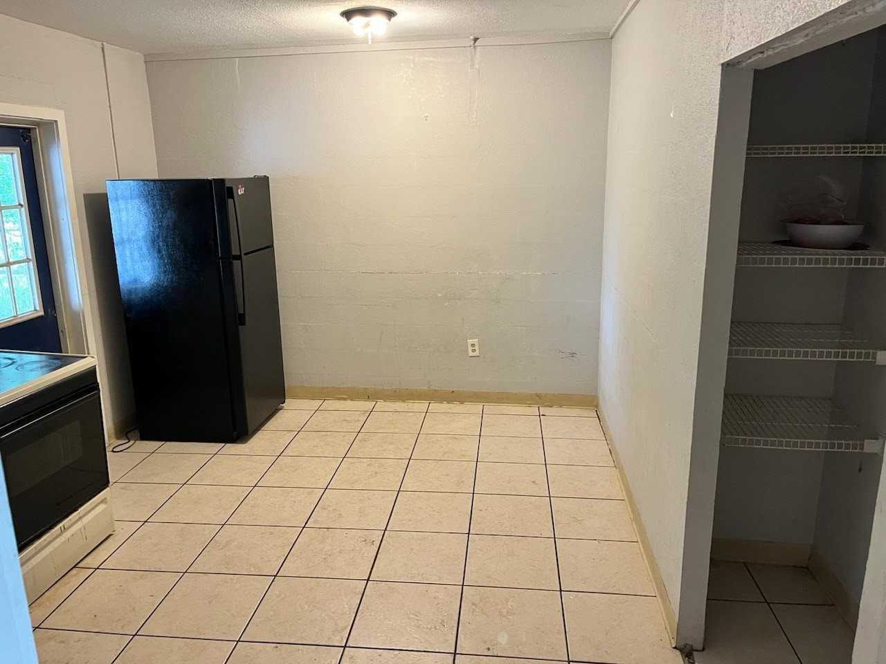 1010 Eo Douglas Ave #4 - Photo 3 of 3