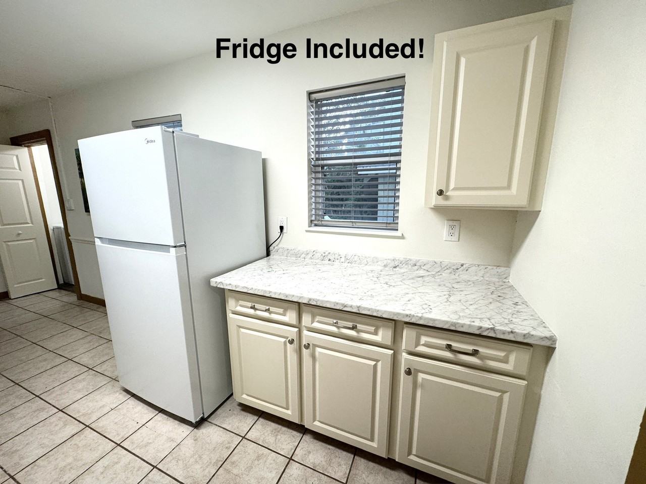 202 Harvey Ave - Photo 6 of 18