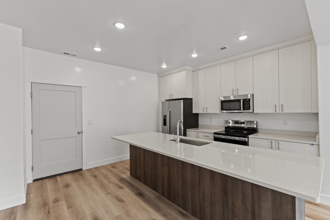 994 Ws, #1 - Photo 2 of 12