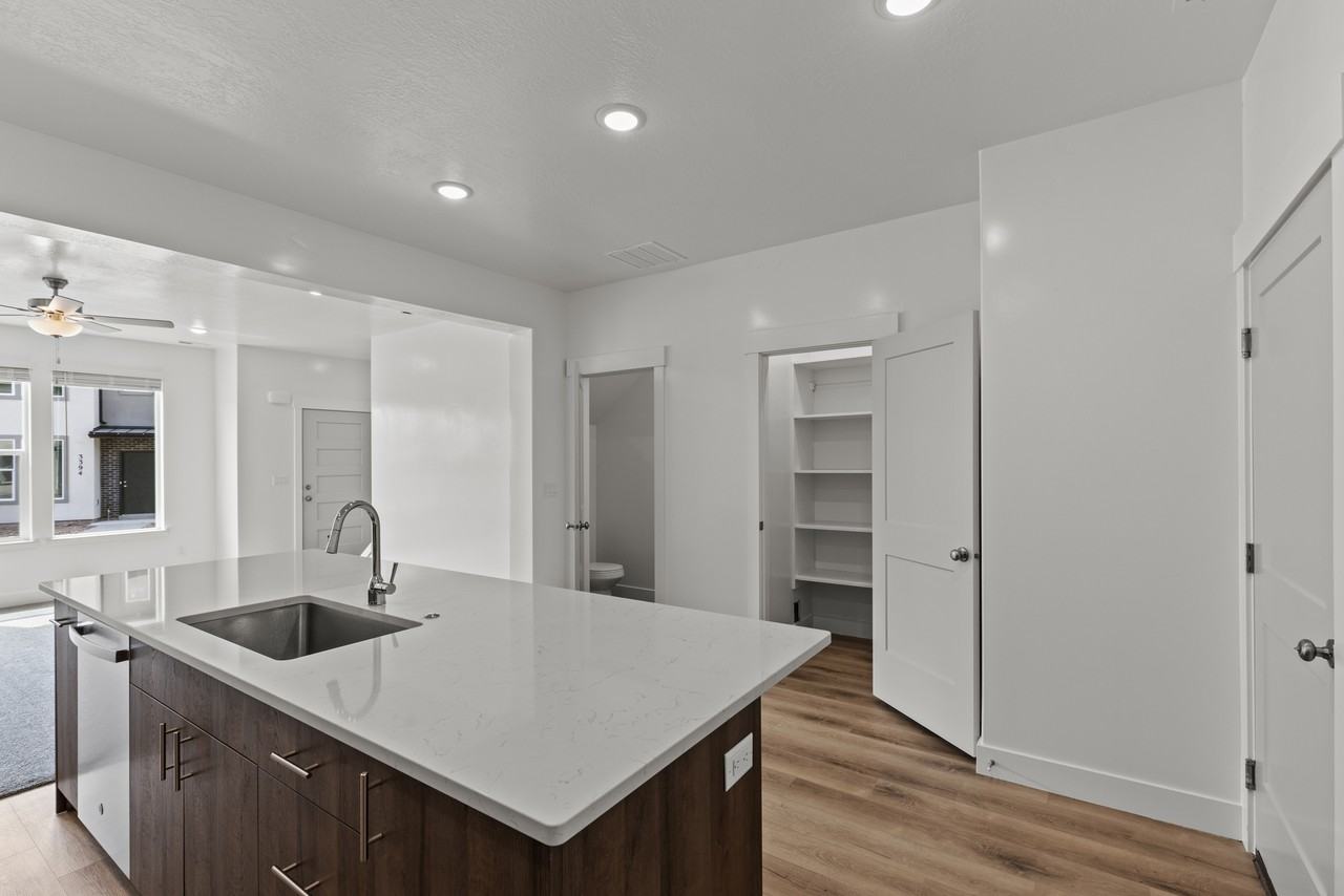 994 Ws, #1 - Photo 3 of 12