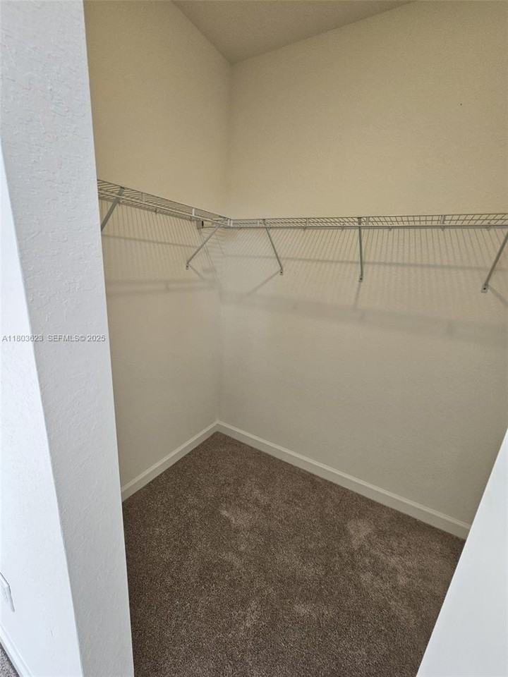 96 Se 11th Ct #96 - Photo 7 of 8