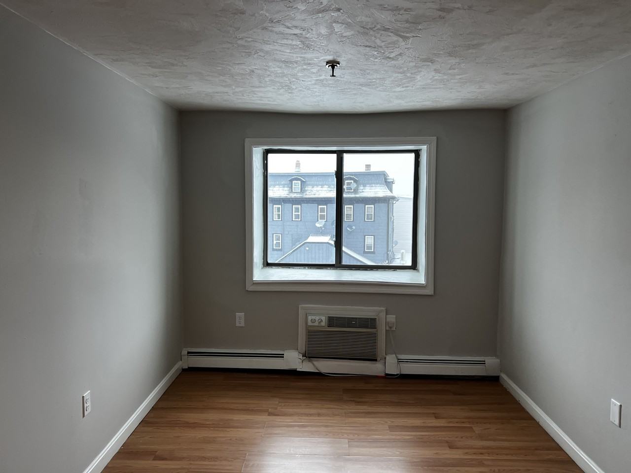 85 Broad St #325 - Photo 2 of 5