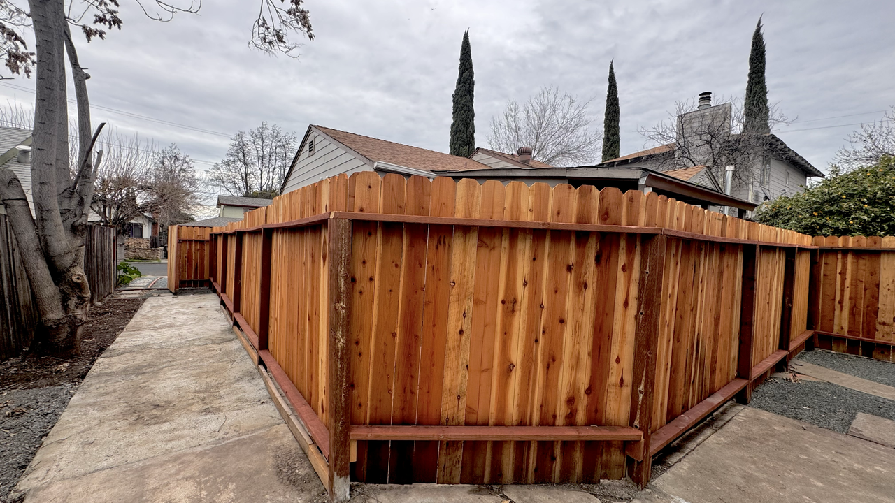 203 W Madill St - Photo 4 of 6