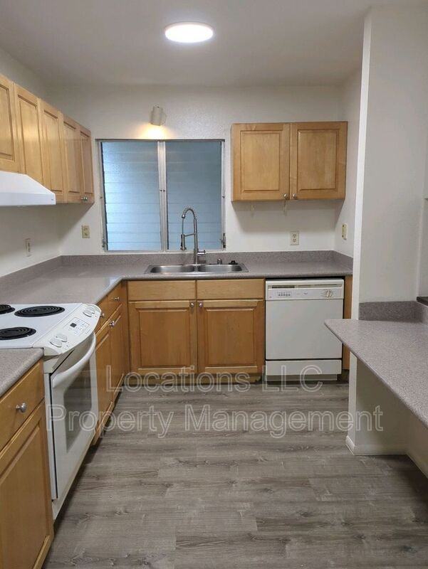 44-121 Laha St #5 - Photo 5 of 13