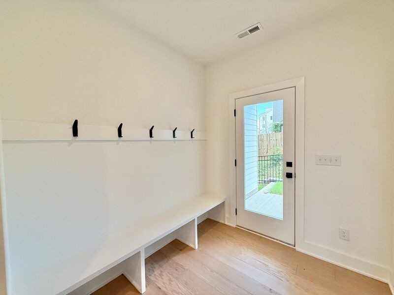 622 Rocky Knob Ct - Photo 2 of 29