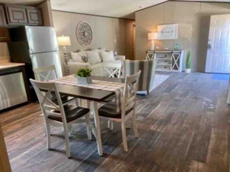 89 Lyons Ln - Photo 4 of 4