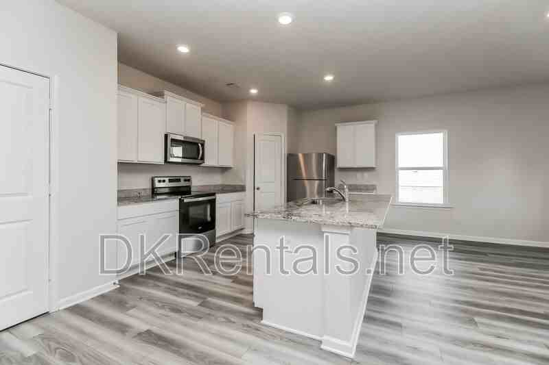 160 Avondale Blvd - Photo 6 of 15