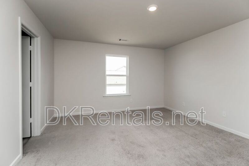 160 Avondale Blvd - Photo 7 of 15