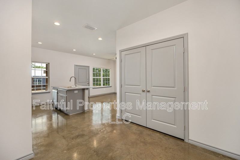 21579 County Road - Photo 4 of 13