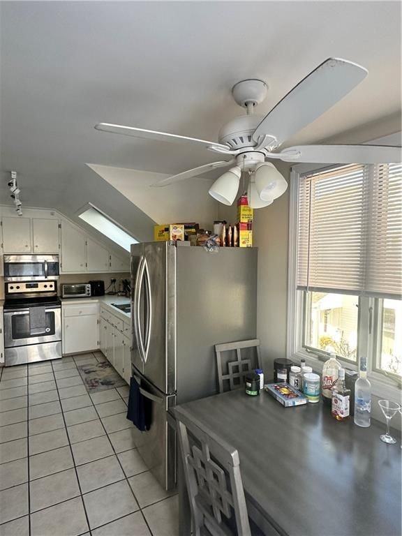 20 Annandale Rd - Photo 3 of 19