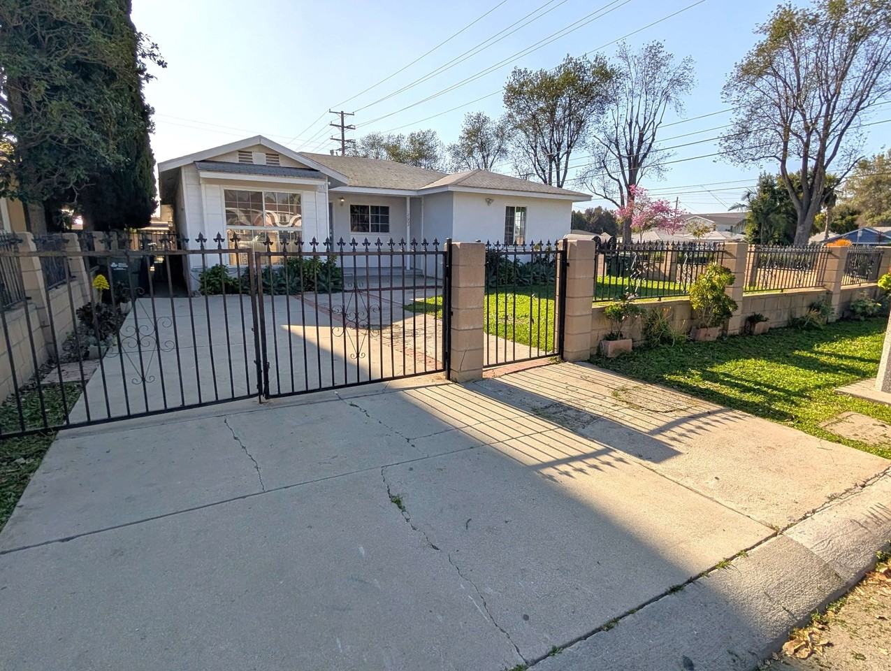 12602 Foxley Dr #NA - Photo 2 of 28