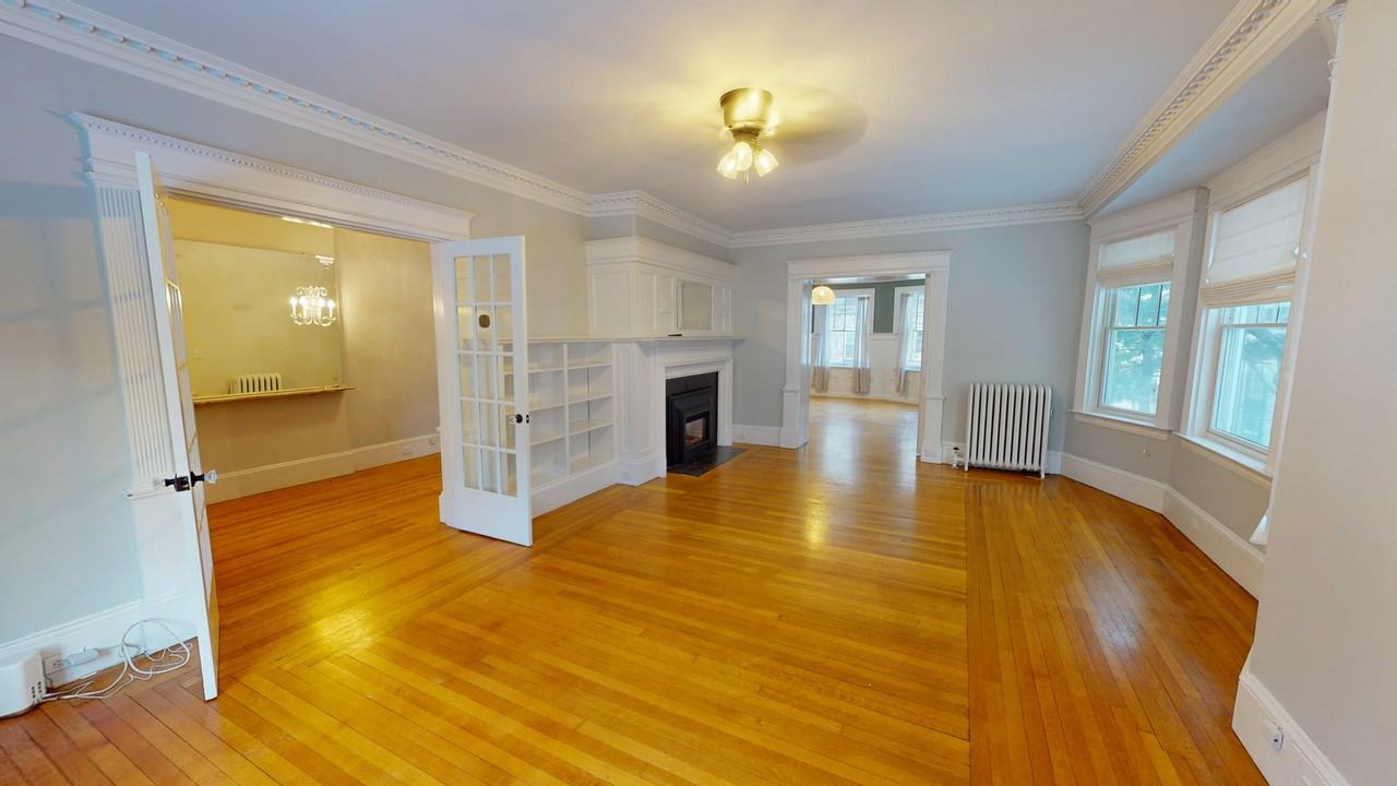 42 Englewood Ave #1 - Photo 5 of 9