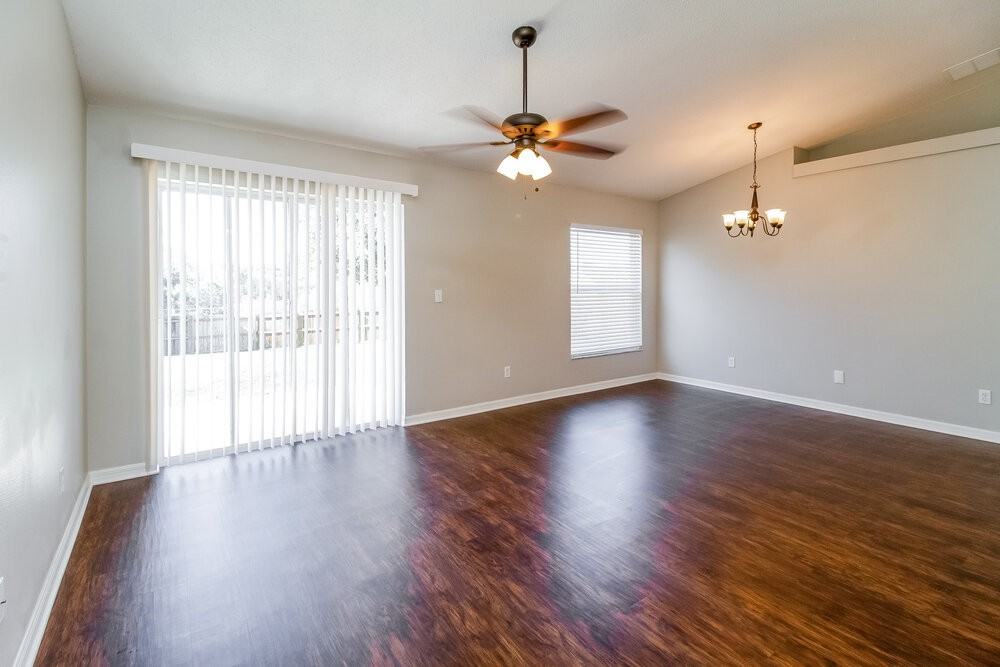 11837 Windflower Ct - Photo 3 of 16