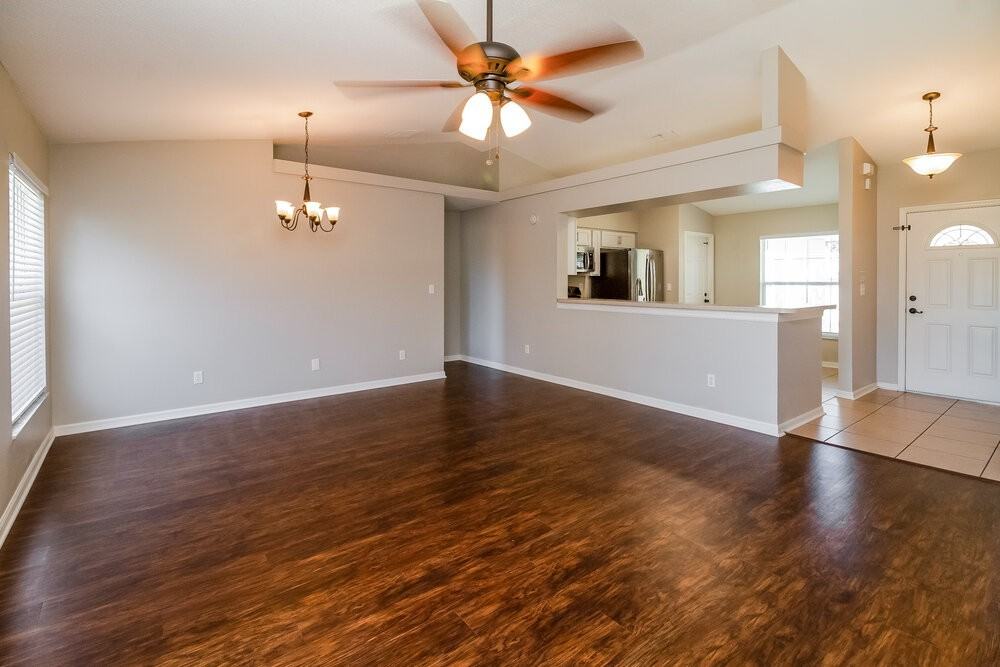 11837 Windflower Ct - Photo 4 of 16