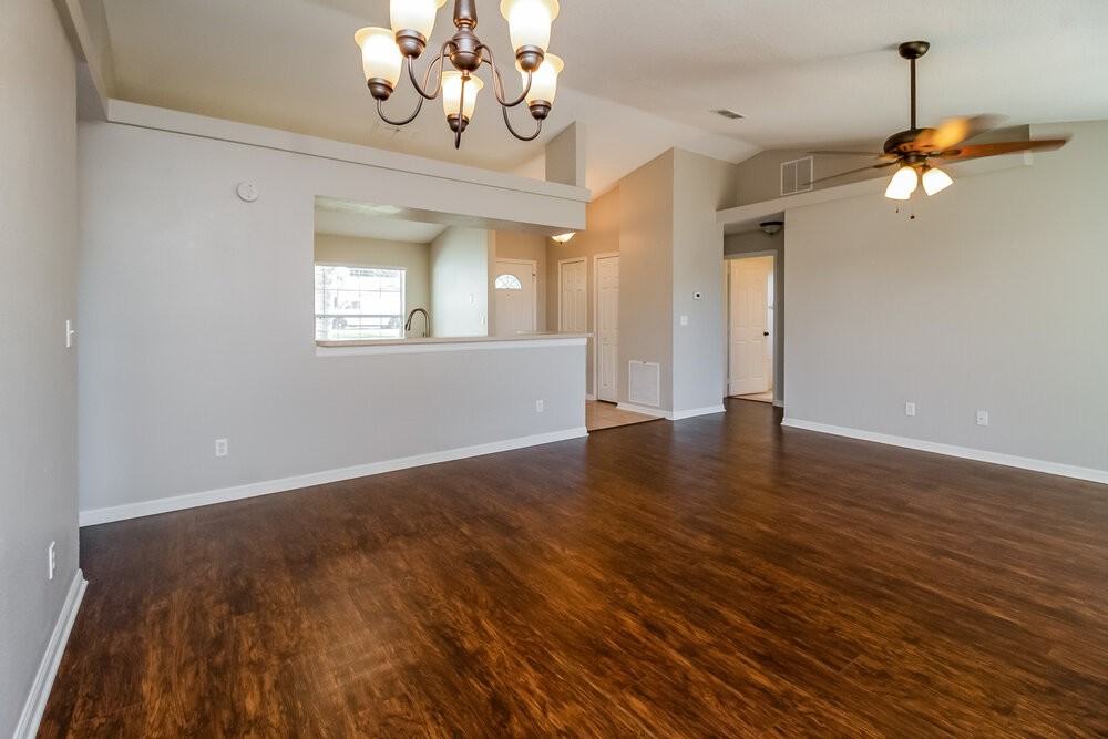 11837 Windflower Ct - Photo 5 of 16