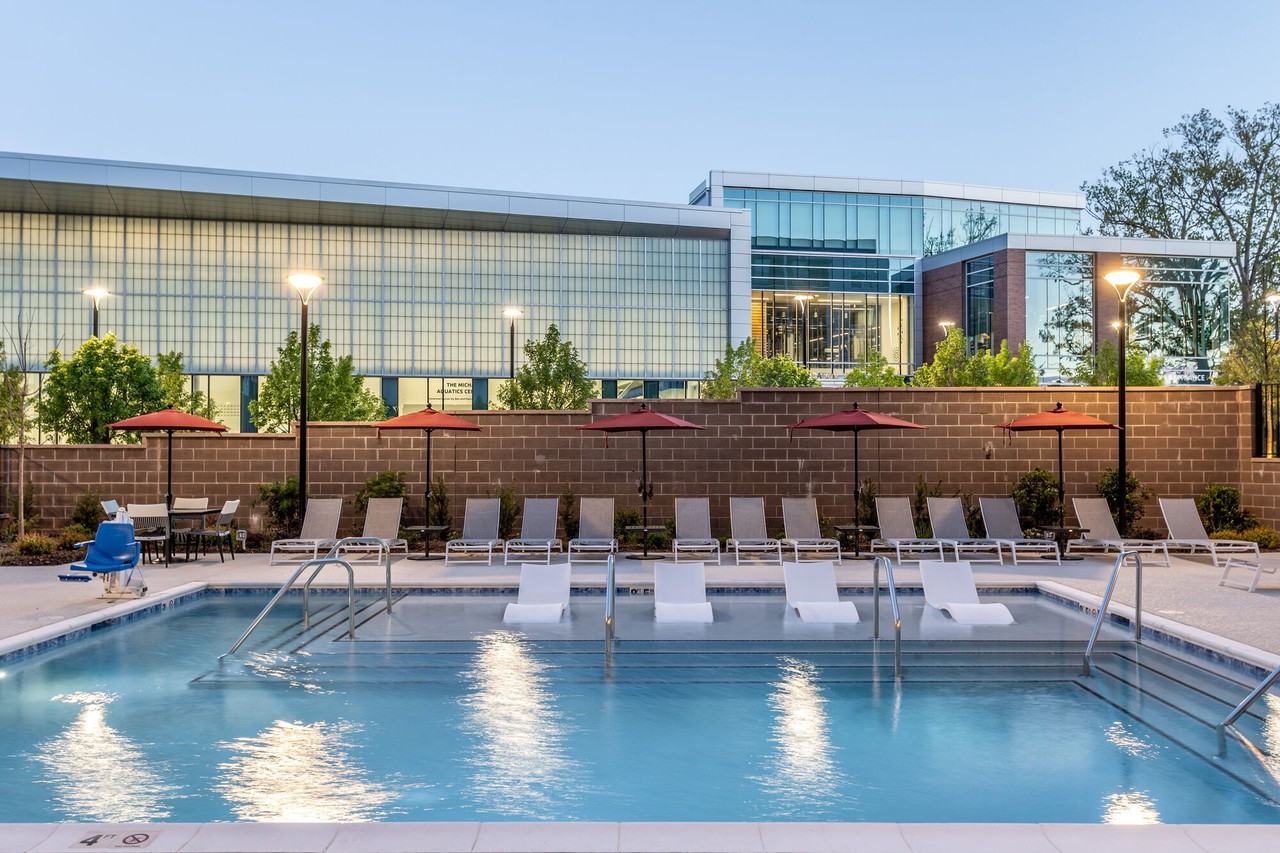 Centro at Pine Nash - Photo 2 of 42