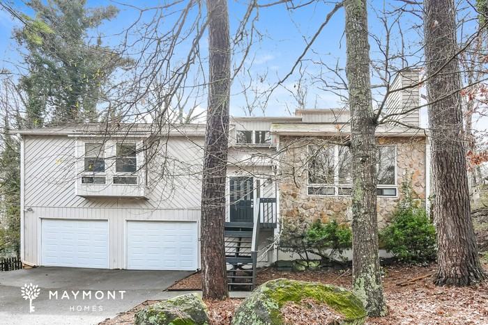 312 New Crossing Trl E