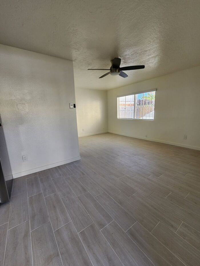 4472 Felton St #2 - Photo 6 of 9