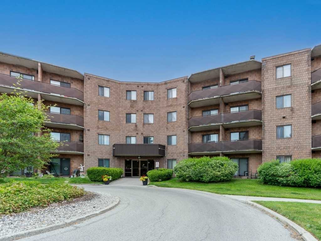 110 Highview Avenue East - Photo 7 of 7