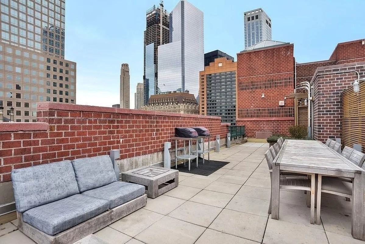 225 Rector Pl #14L - Photo 6 of 10