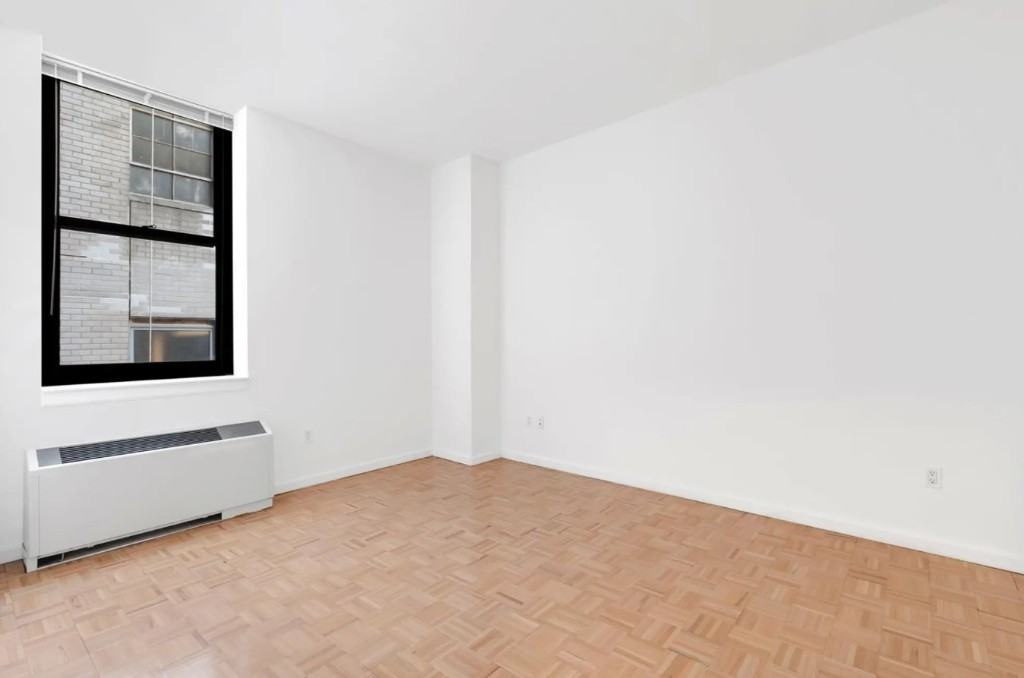 80 John St #2E - Photo 6 of 9