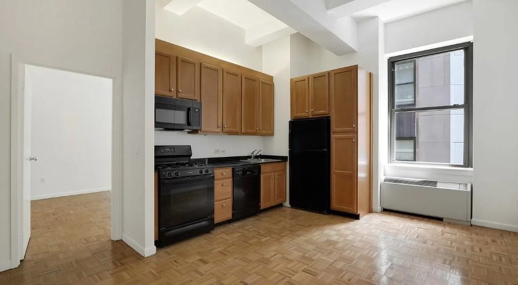 80 John St #5S - Photo 2 of 11