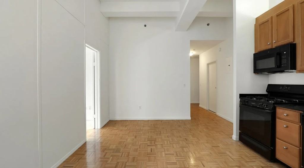 80 John St #5S - Photo 4 of 11