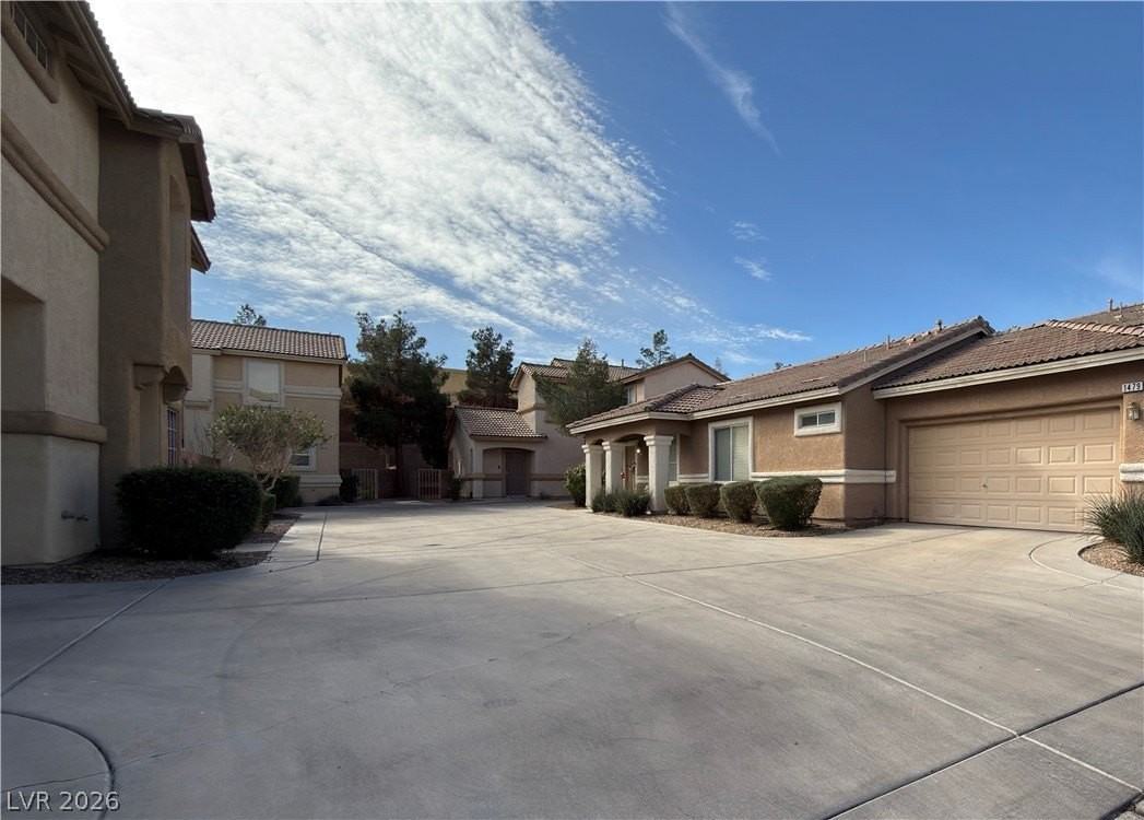 1477 Summer Glow Ave - Photo 3 of 20