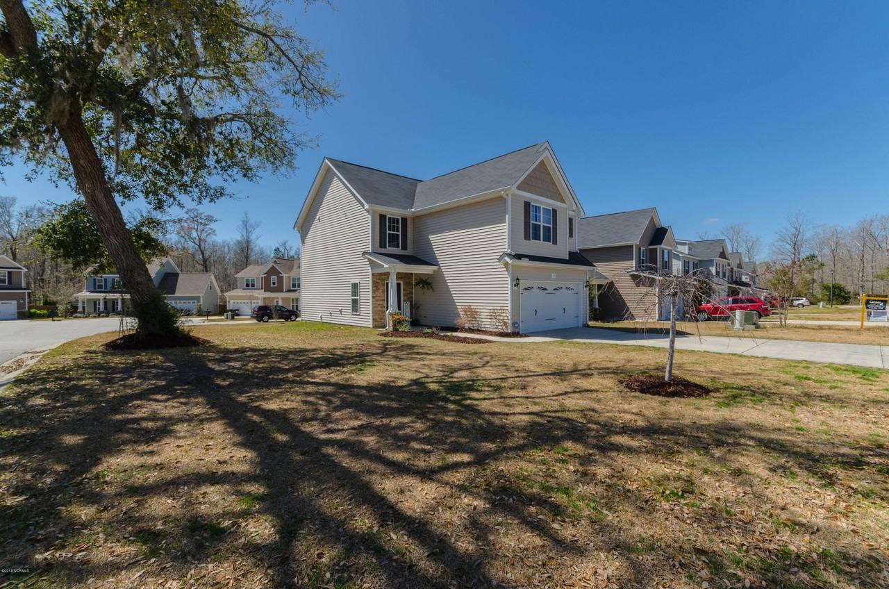 219 Peggys Trce - Photo 3 of 39