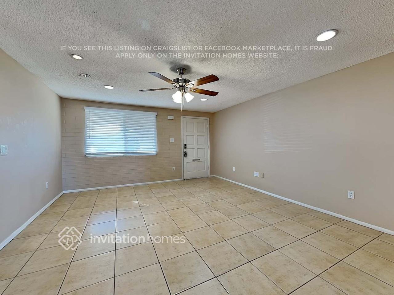 4359 N 71st Dr - Photo 3 of 18